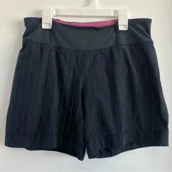 lululemon athletica Pants - Lululemon Wet Dry Warm Striped Shorts 6